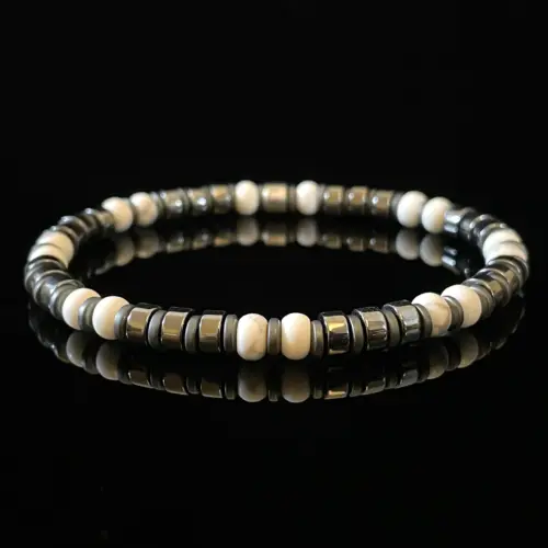 Howlite & Magnetite （6mm）